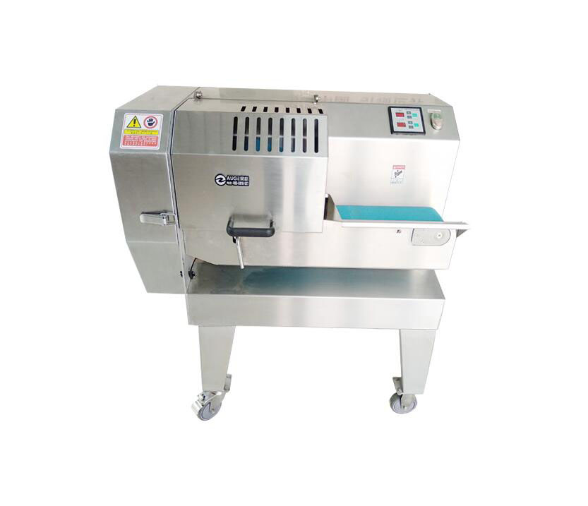 正确使用切菜机，以防手被“咬住”